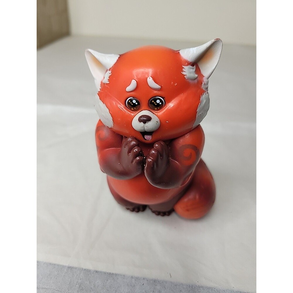 Disney/Pixar Turning Red Mei as Surprised Red Panda 4.5" Figure Heavy